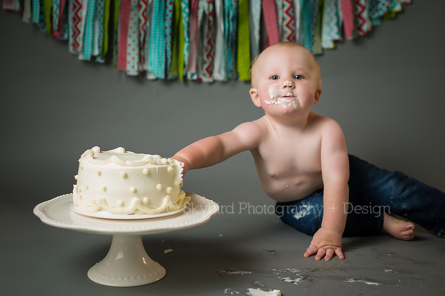 Charlottesville Cake Smash